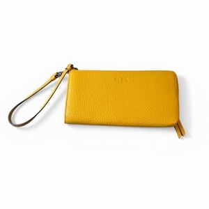 Coach Bleeker Yellow/Chartreuse Pebbled Leather Wristlet Wallet 💛💚✨